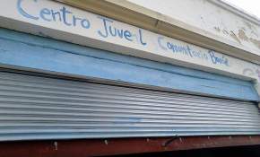[FOTOS] De nuevo roban y destruyen sede en cerro Barón de Valparaíso