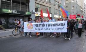 Fotos: Valparaíso marchó en apoyo a Aysén