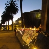 Con velas y claveles conmemoraron a los detenidos desaparecidos del Golpe de Estado en Valparaíso