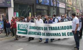 Fotos: Porteños marcharon en contra del proyecto Mall Plaza Barón