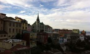 Ascensores de Valparaíso: Conozcamos el Ascensor Reina Victoria
